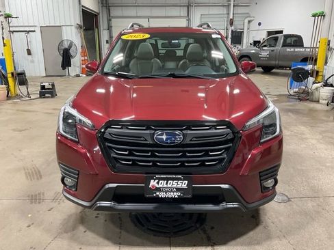 Used 2023 Subaru Forester Limited image 2