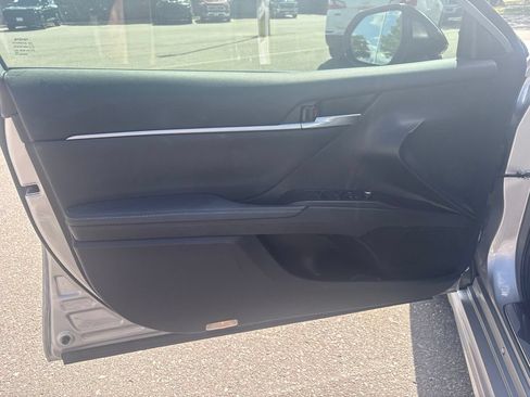 Used 2023 Toyota Camry XSE w/ Navigation Package FWD image 9