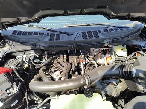 New 2024 Ford F150 XLT w/ Mobile Office Package image 45