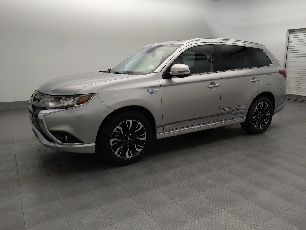 Used 2018 Mitsubishi Outlander GT AWD/4WD image 2