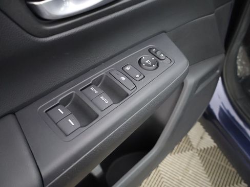 Used 2024 Honda CR-V Sport image 38