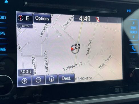 Used 2019 Toyota Tacoma TRD Off-Road image 10