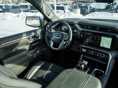 New 2026 GMC Sierra 1500 Denali image 13