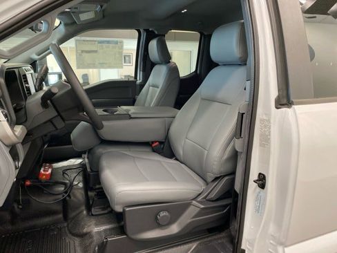 New 2024 Ford F550 4x4 SuperCab Super Duty image 12