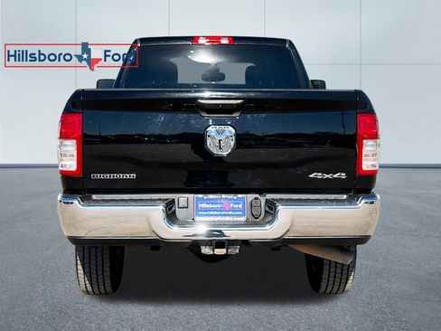 Used 2023 RAM 2500 Big Horn w/ Level 1 Equipment Group AWD/4WD image 8