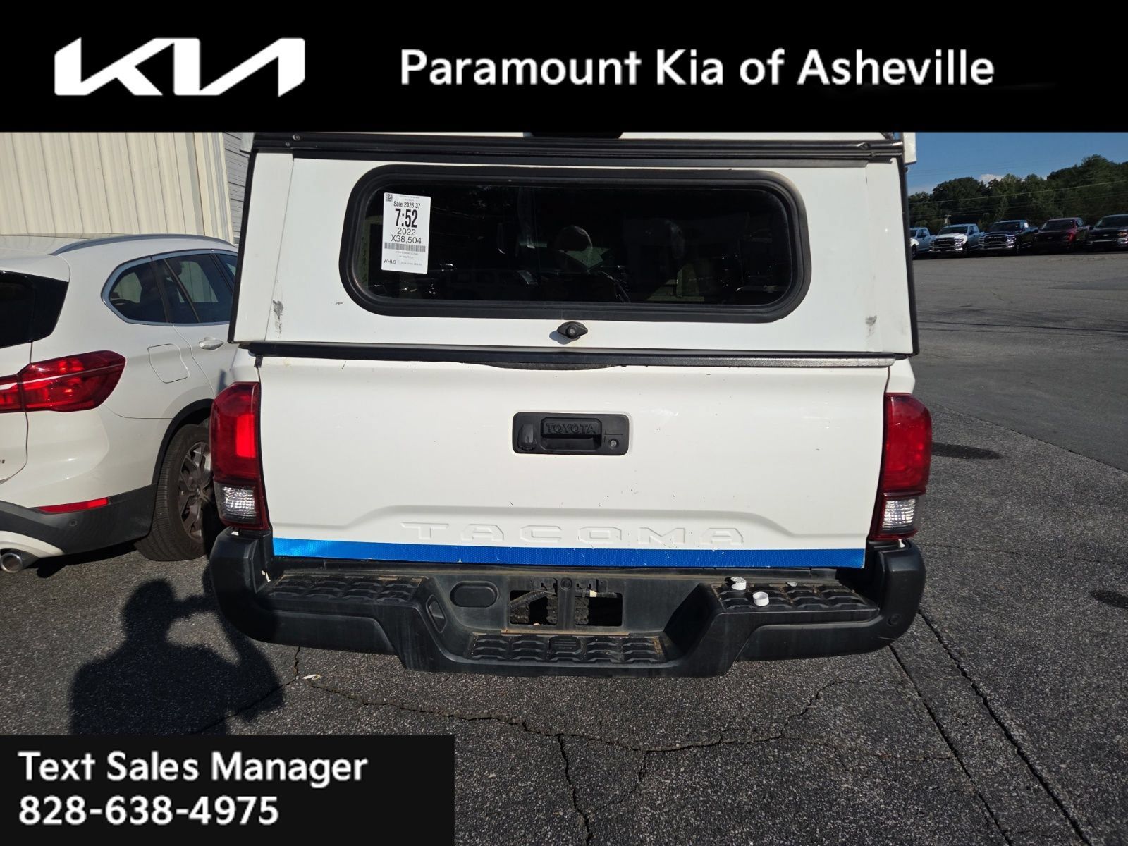Used 2022 Toyota Tacoma SR RWD image 4