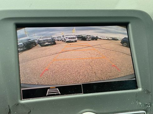 Used 2024 Chevrolet Equinox LT FWD image 28