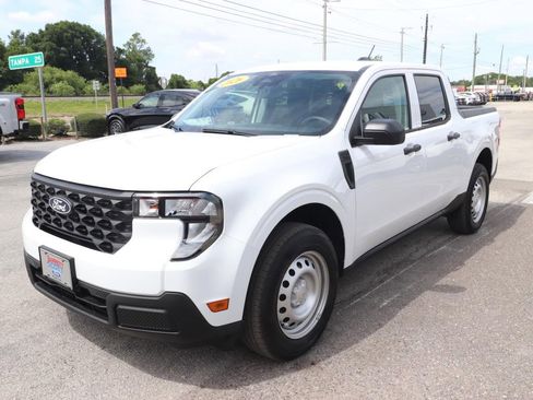 New 2026 Ford Maverick XL w/ Equipment Group 101A AWD/4WD image 7