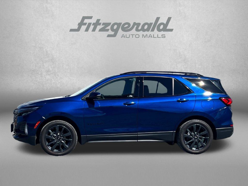 Used 2022 Chevrolet Equinox RS w/ RS Leather Package AWD/4WD image 5