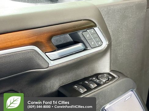 Used 2025 GMC Sierra 3500 Denali w/ Denali Reserve Package image 12