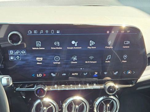 New 2025 Chevrolet Blazer EV LT image 20