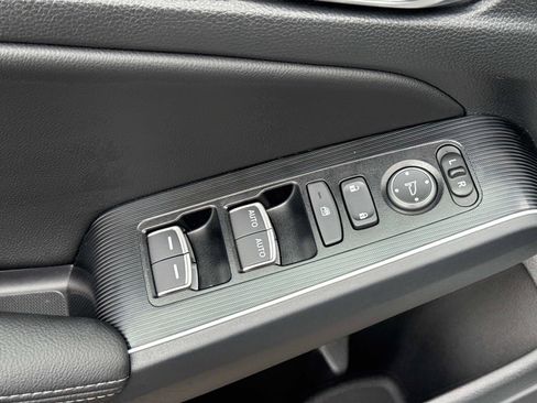 Certified 2025 Honda Civic Sport Touring image 17