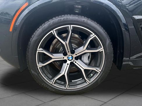 Used 2026 BMW X5 xDrive40i w/ M Sport Package AWD/4WD image 10