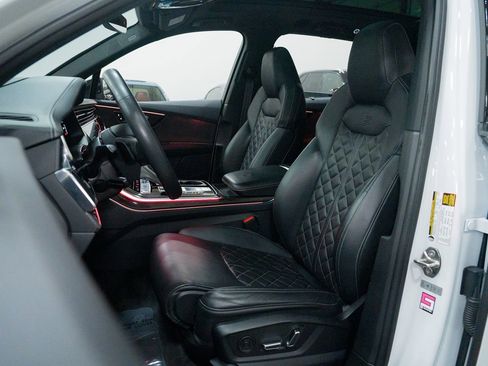 Used 2020 Audi SQ7 Prestige image 20