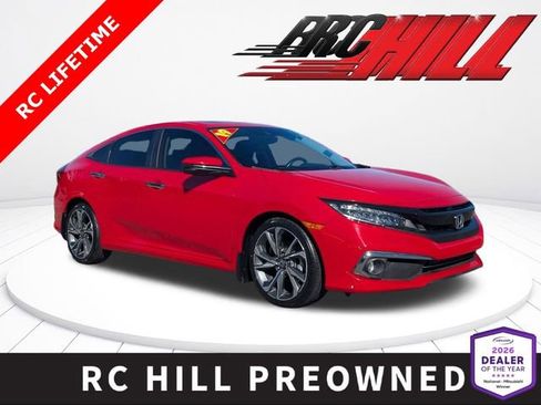 Used 2019 Honda Civic Touring image 1