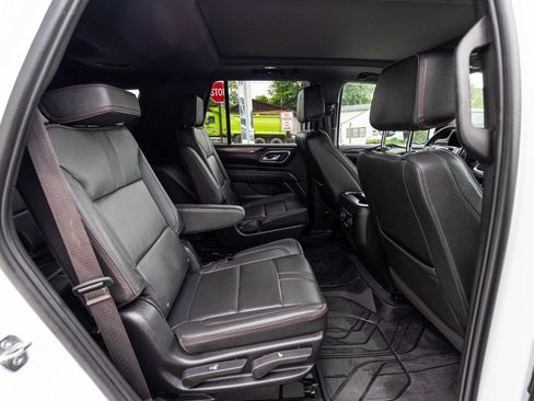 Used 2024 Chevrolet Tahoe RST w/ Luxury Package AWD/4WD image 29