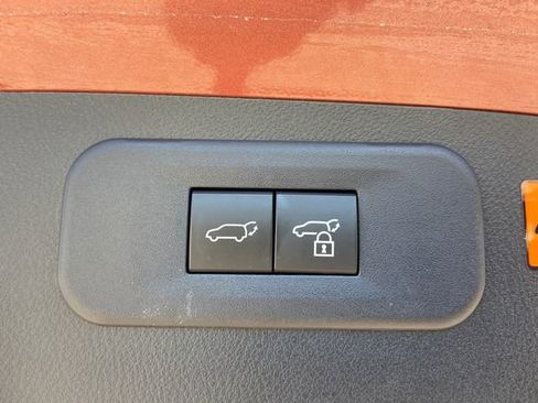 Certified 2025 Lexus NX 350 AWD w/ Accessory Package (2T) image 33