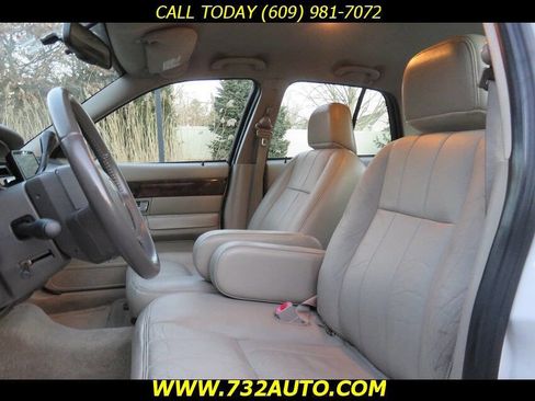 Used 2010 Mercury Grand Marquis LS image 24
