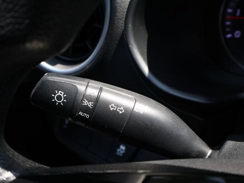 Used 2024 Kia Forte LXS FWD image 21