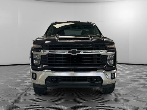 Used 2024 Chevrolet Silverado 2500 LT w/ All Star Edition AWD/4WD image 3