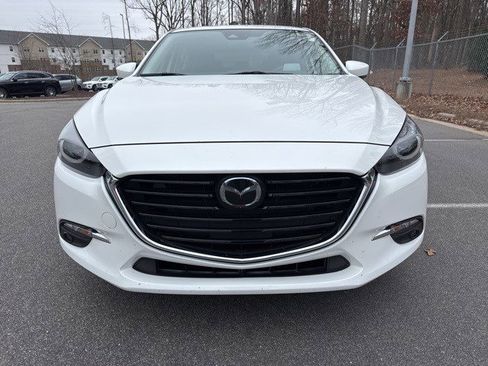 Used 2017 MAZDA MAZDA3 Grand Touring image 2