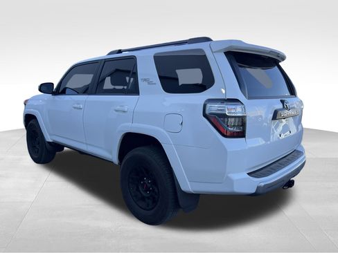 Used 2024 Toyota 4Runner TRD Off-Road Premium w/ Moonroof Package AWD/4WD image 7