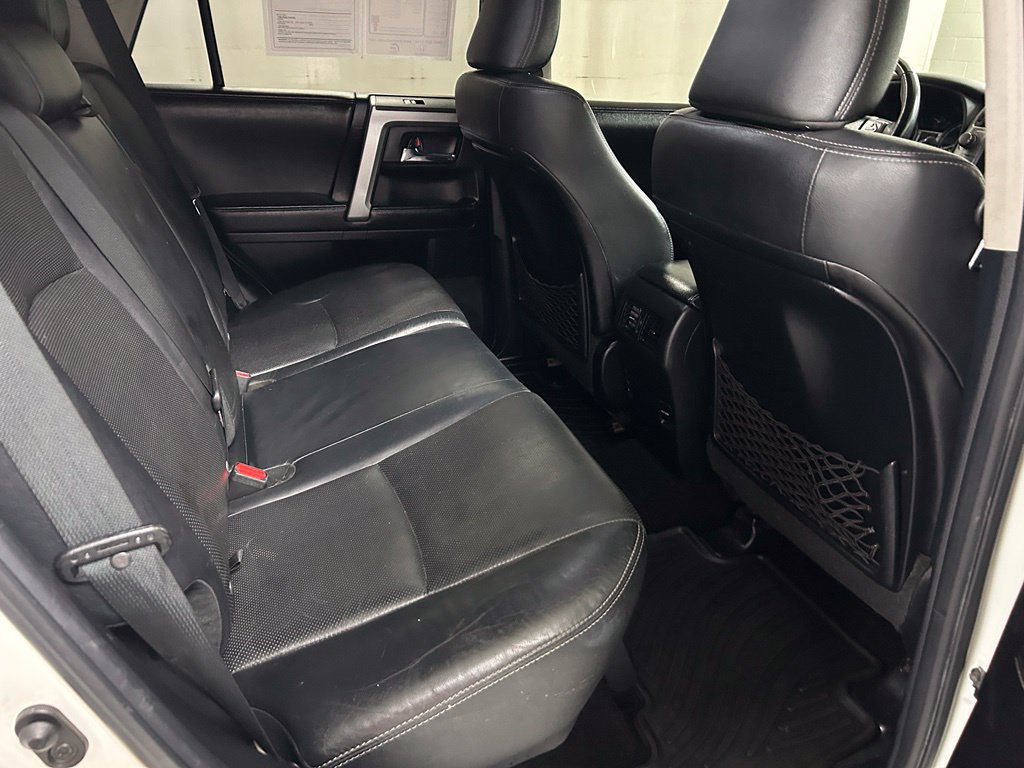 Used 2015 Toyota 4Runner Limited AWD/4WD image 14