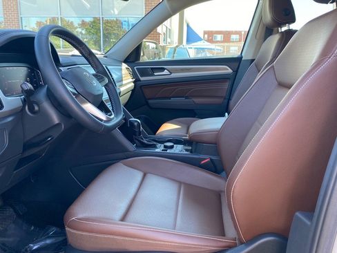 Certified 2023 Volkswagen Atlas SEL image 12