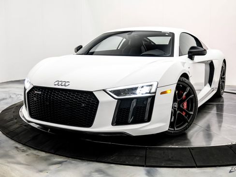 Used 2018 Audi R8 V10 image 5