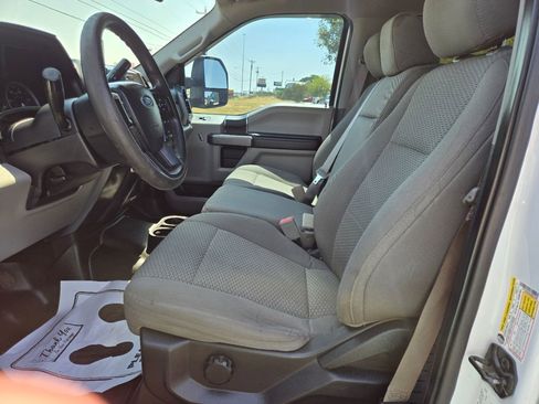 Used 2018 Ford F250 XLT image 6