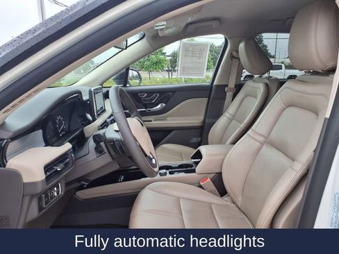Used 2022 Lincoln Corsair FWD w/ Equipment Group 101A image 16