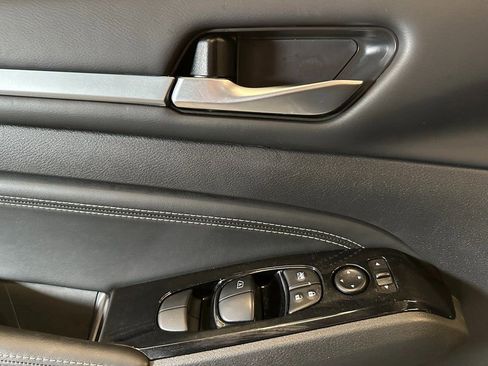 Used 2023 Nissan Altima 2.5 SL image 19