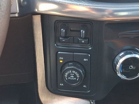 Used 2025 Ford F150 King Ranch AWD/4WD image 29