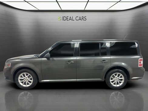 Used 2016 Ford Flex SE FWD image 2