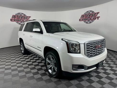 Used 2019 GMC Yukon Denali w/ Denali Ultimate Package image 9