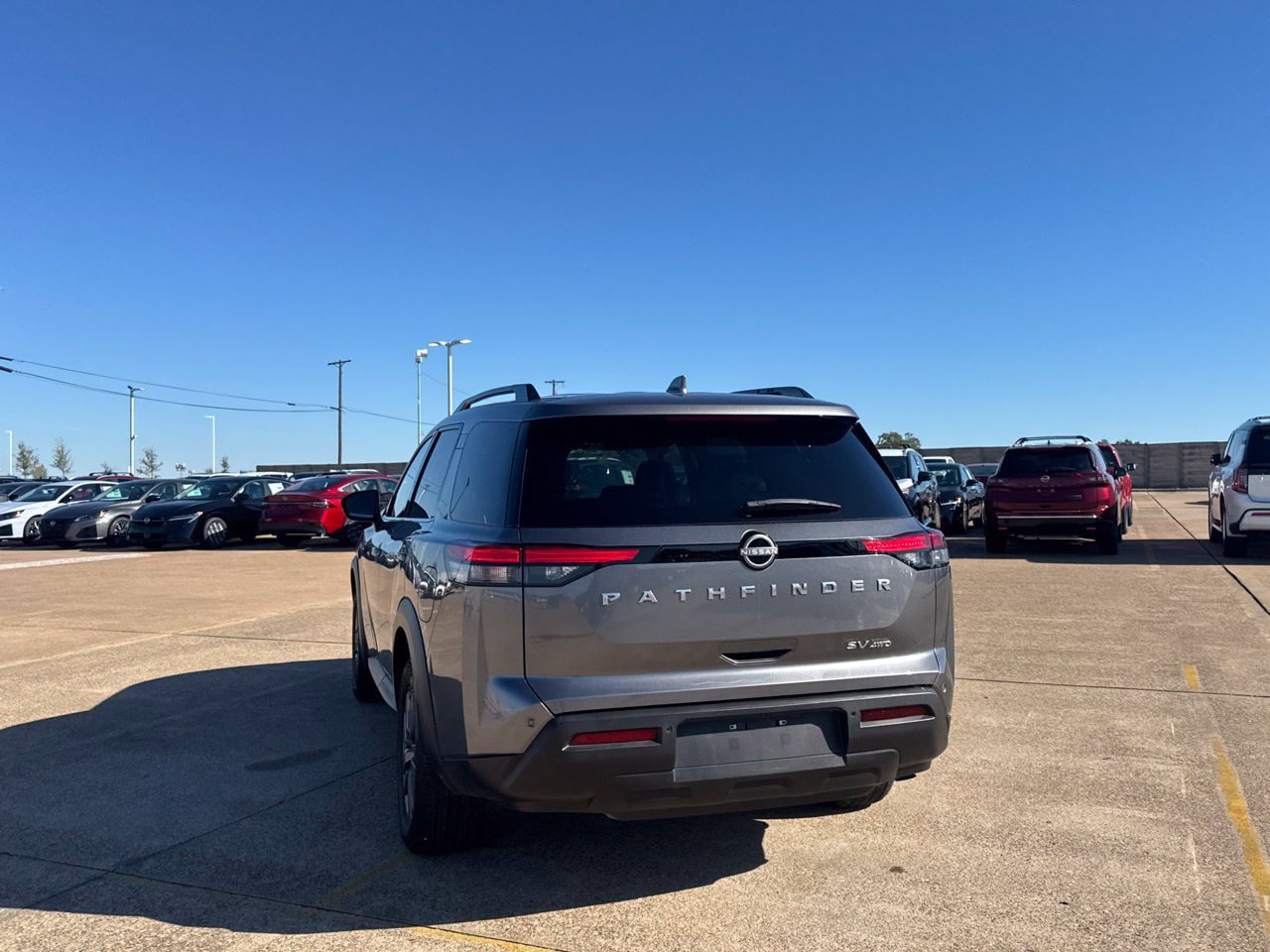 Certified 2024 Nissan Pathfinder SV w/ Cargo Package AWD/4WD image 18