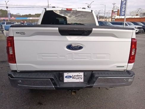 Used 2021 Ford F150 XLT w/ Trailer Tow Package image 4