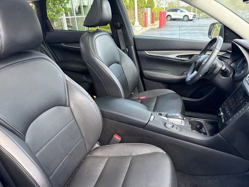 Certified 2023 INFINITI QX50 Luxe AWD/4WD image 30