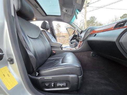 Used 2004 Lexus LS 430 image 22