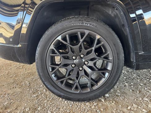 Used 2024 Jeep Grand Cherokee Summit image 49