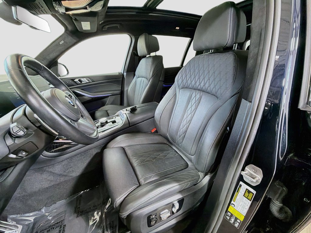 Used 2024 BMW X7 xDrive40i w/ Executive Package AWD/4WD image 23