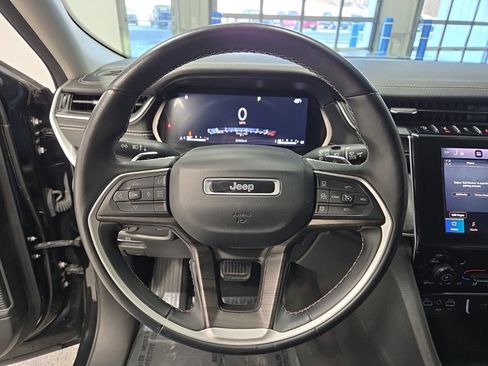 Used 2021 Jeep Grand Cherokee L Limited image 12