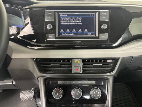 Used 2024 Volkswagen Taos S FWD image 15