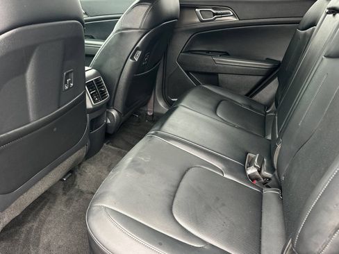 Used 2024 Kia Sportage EX w/ EX Premium Package AWD/4WD image 12