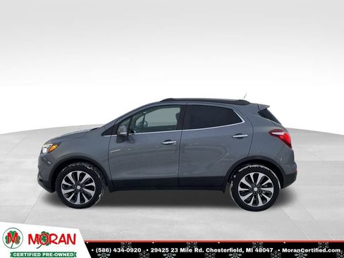 Used 2019 Buick Encore Essence image 2
