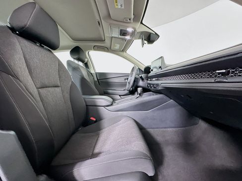 Used 2024 Honda Accord EX image 30