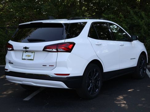 Certified 2023 Chevrolet Equinox RS w/ RS Leather Package AWD/4WD image 11
