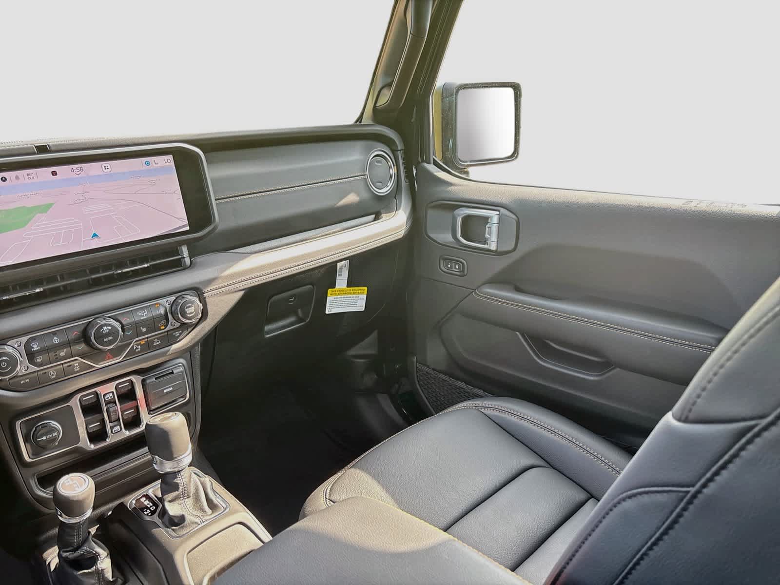 New 2026 Jeep Wrangler Unlimited Sahara AWD/4WD image 24