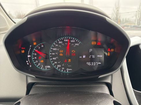 Used 2020 Chevrolet Sonic LT image 10