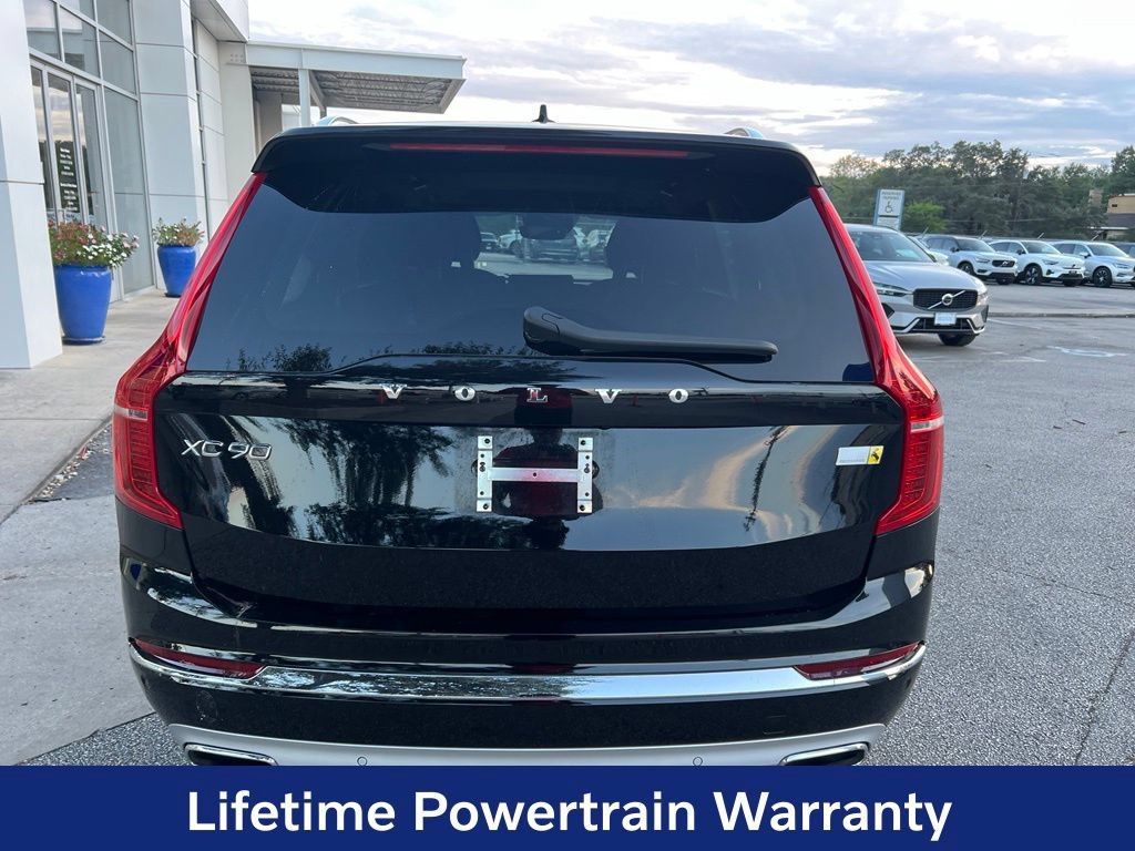 Used 2021 Volvo XC90 T8 Inscription Expression w/ Protection Package AWD/4WD image 6
